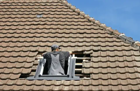 Pose de velux - Lalaye